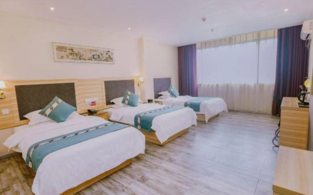 Jungle Express Hotel