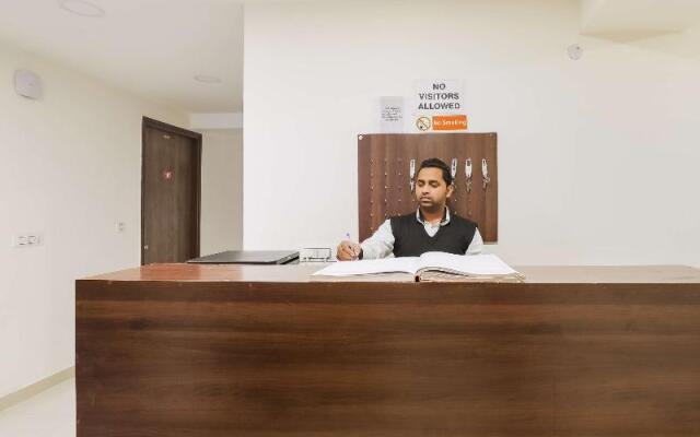 Oyo Key Rooms Tilak Nagar