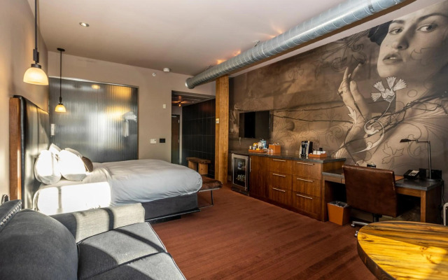 The Iron Horse Hotel
