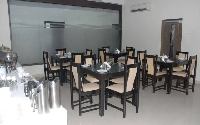 Hotel Enzo International