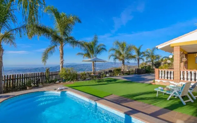 Villa Paraiso Arenas by Ruralidays