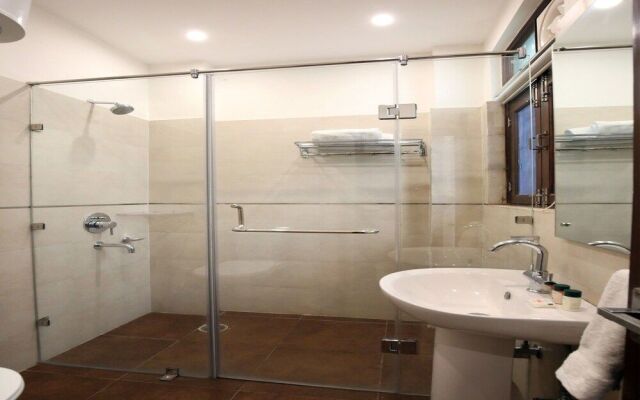 OYO 9308 Home Valley View 2 BHK Villa Near Kasauli