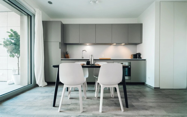 Fully Equip Studio Balc Prkg Cloche dOr
