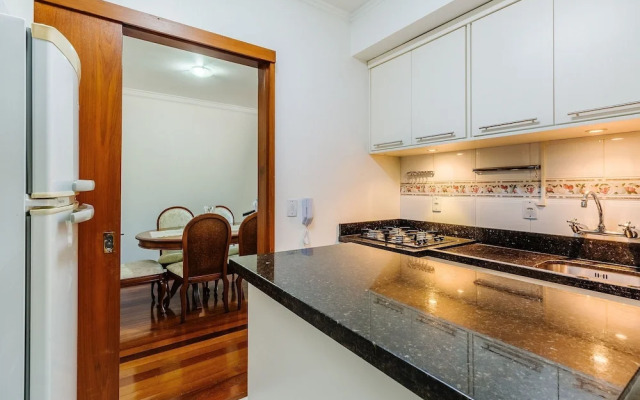 Cozy Apartment in Gramado - Cgr209