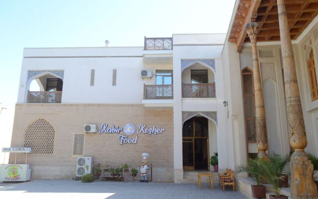 Kabir Hotel