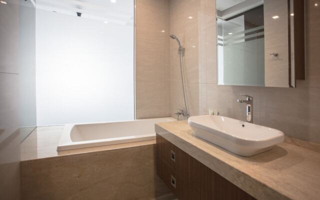 Puteri Cove Residence by Royce