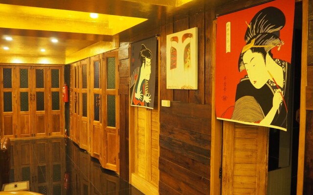 Sleep Walker Hotel Nawarat Bridge