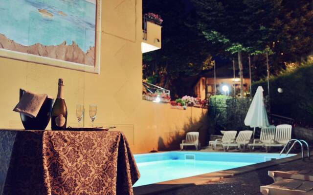 Hotel Capri