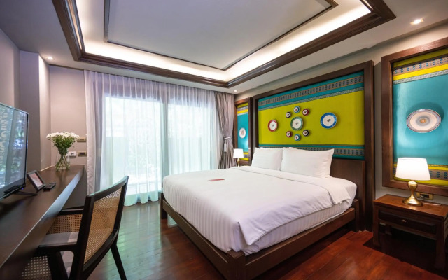 At Gate Thaphae Hotel