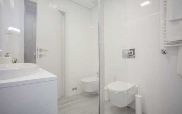 Liiiving- Luxury River View Apartment II