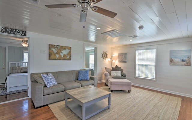 Steps to Sand: Galveston Beach Bungalow!