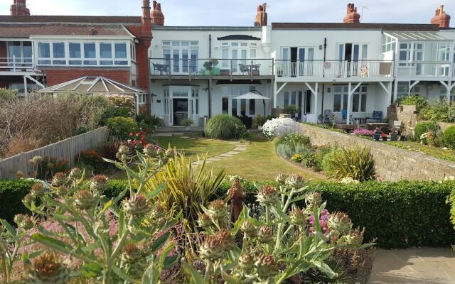 Bexhill Beach Residence Bed & Breakfast