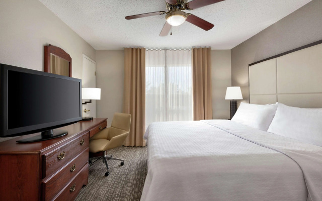 Homewood Suites by Hilton Dallas-Arlington