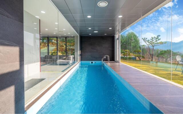 Gapyeong The Bereuso Poolvilla