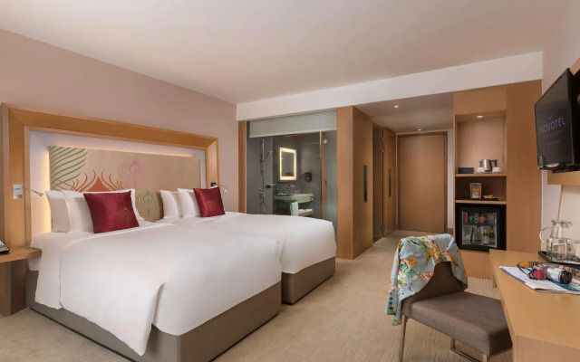 Novotel Yangon Max