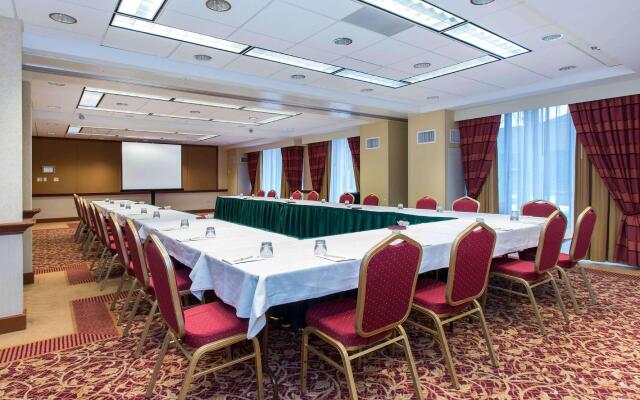 DoubleTree by Hilton Cleveland East Beachwood