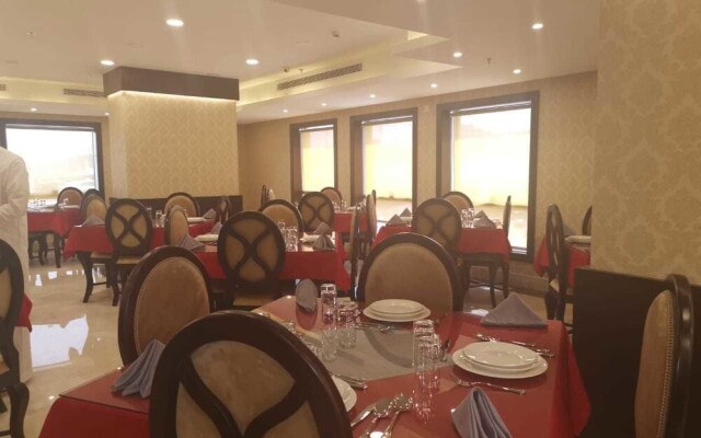 Rawabi Emirates Hotel