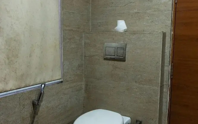 Platinum Service Apartment DLF Phase 3