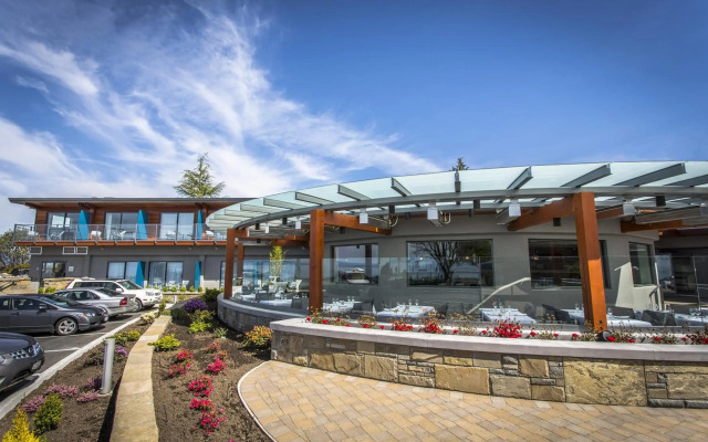 Qualicum Beach Inn