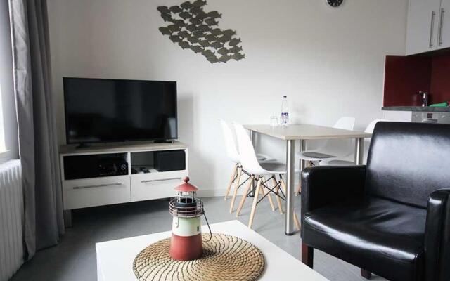 Ferienwohnung-5-2017-neu-renoviert-im-strandnahen-Haus-Seeluft-in-Duhnen