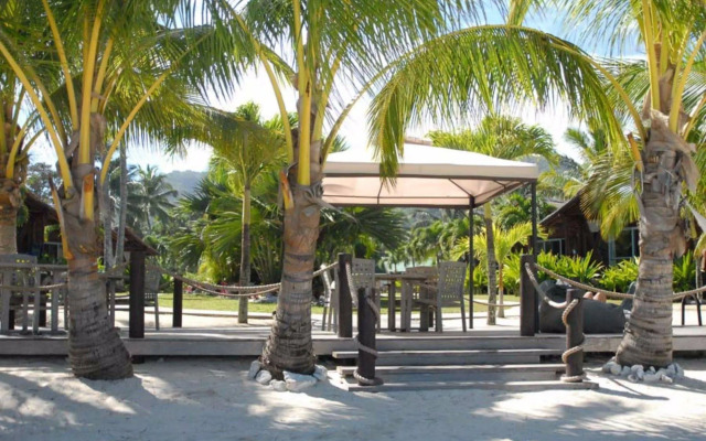 Magic Reef Bungalows