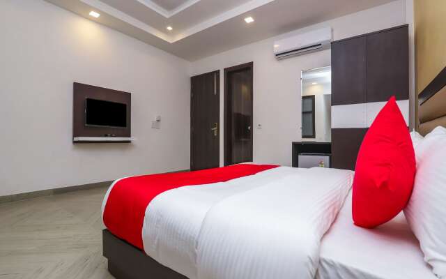 OYO 18607 Nights Inn