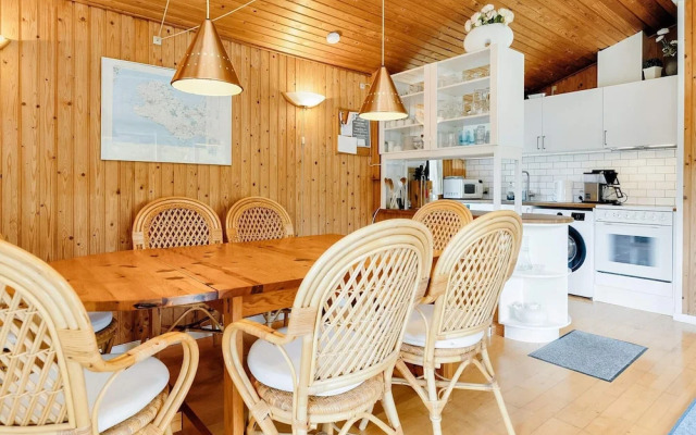 8 Person Holiday Home in Dannemare