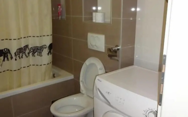 Apolon Apartments