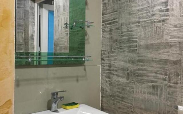 House Ana Kalandadze 31