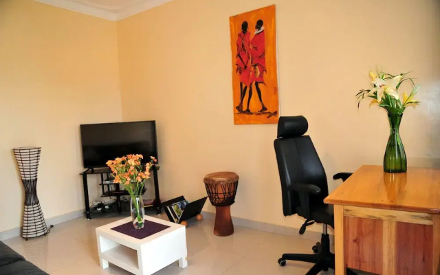 Victoria Lake View Guest House & Safaris