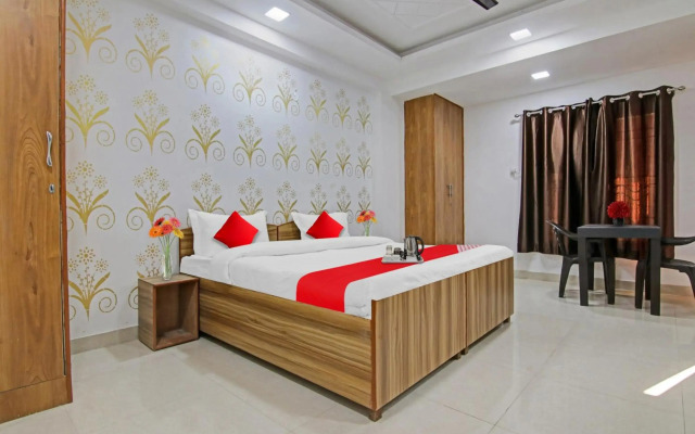 OYO Flagship 70282 Abode Inn