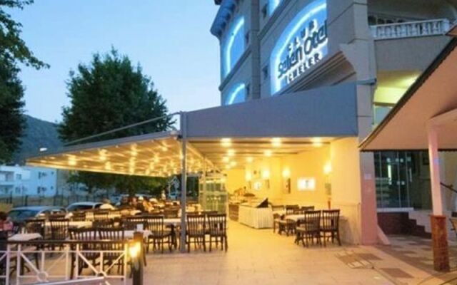 Selen Hotel Icmeler