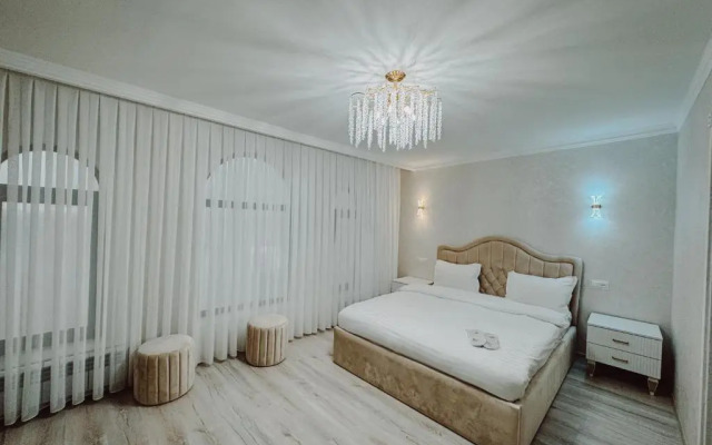 Old Yerevan Boutique Hotel (Олд Ереван Бутик)