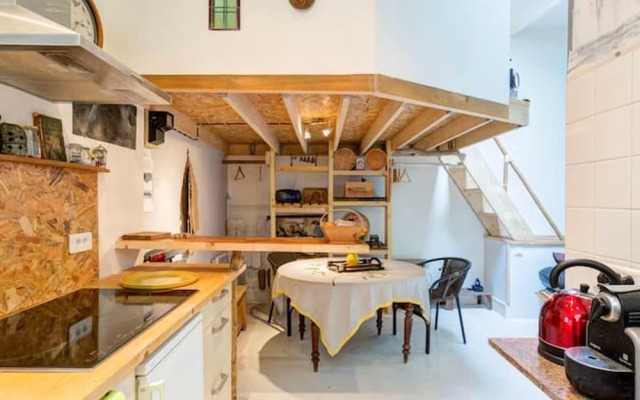 House with 3 Bedrooms in Clichy, with Wifi