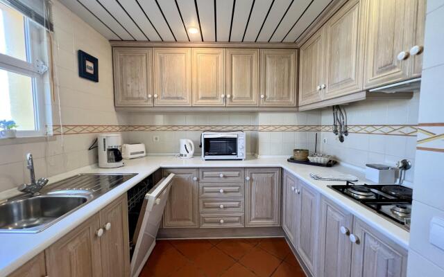 Vilamoura Marina Duplex by Homing