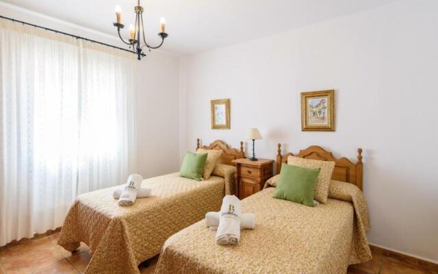 Villa Raquel Torrox by Ruralidays
