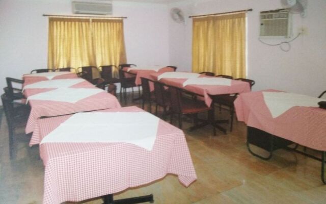 Hotel kirthikaa palace