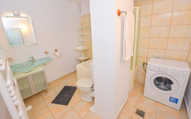 Bucharest Central Apartments & Suites