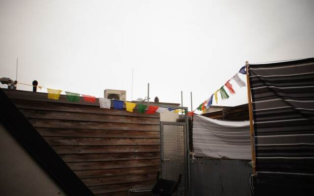 Rooftop Apartment with Views.