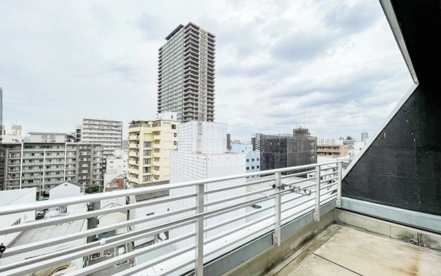 F-studio VERONICA – Balcony – Osaka