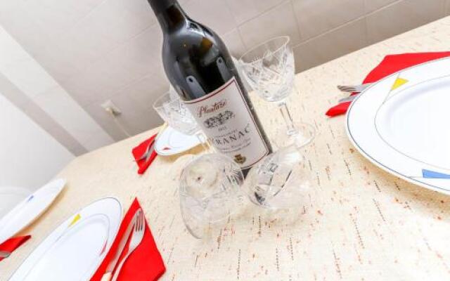 Apartment Cica