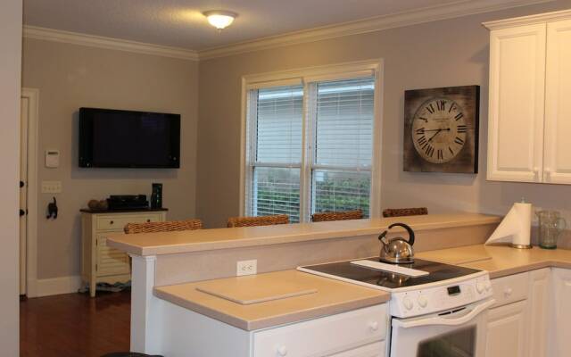 112 Rivera by Hodnett Cooper