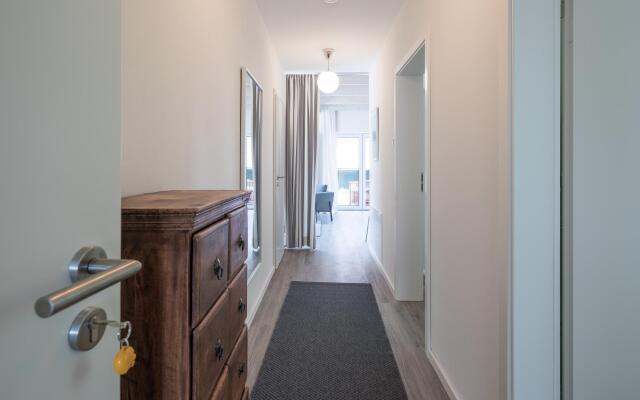 Tastefully furnished, modern and light-flooded apartment.