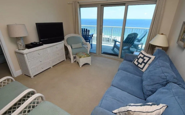 Crystal Tower 1605 by RedAwning