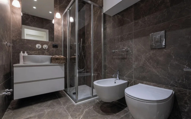 Elegant Home with Terrace