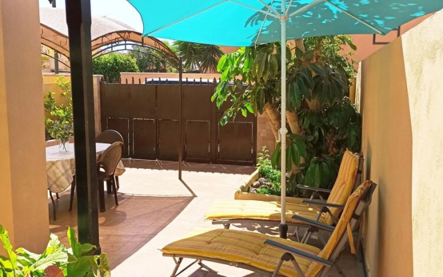 Remarkable 2-bed House in Arona