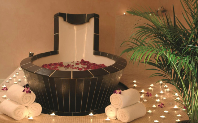 Mövenpick Hotel & Resort Al Bida'a Kuwait
