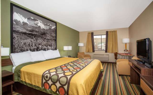 Super 8 by Wyndham Kremmling