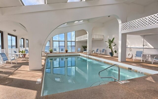 Compass Point Condominium