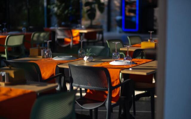 Kotinos Beach Hotel
